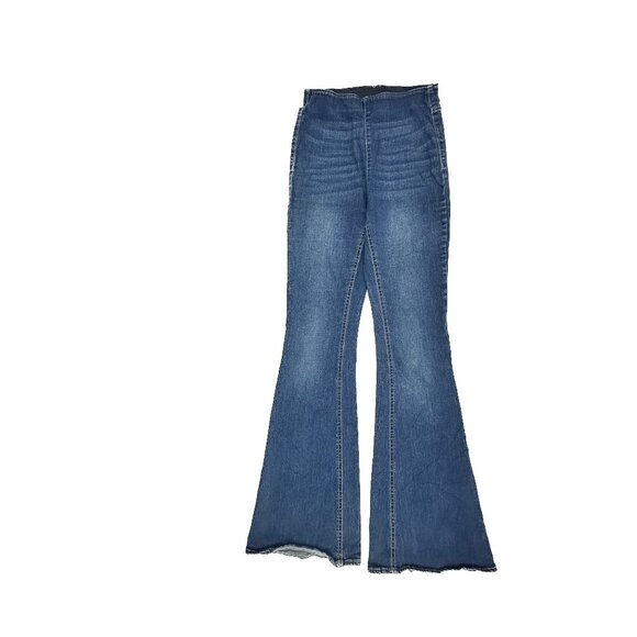 No Boundaries Pull On Flare Women's size 1 Dark Wash Blue Denim Jeans - Picture 1 of 4